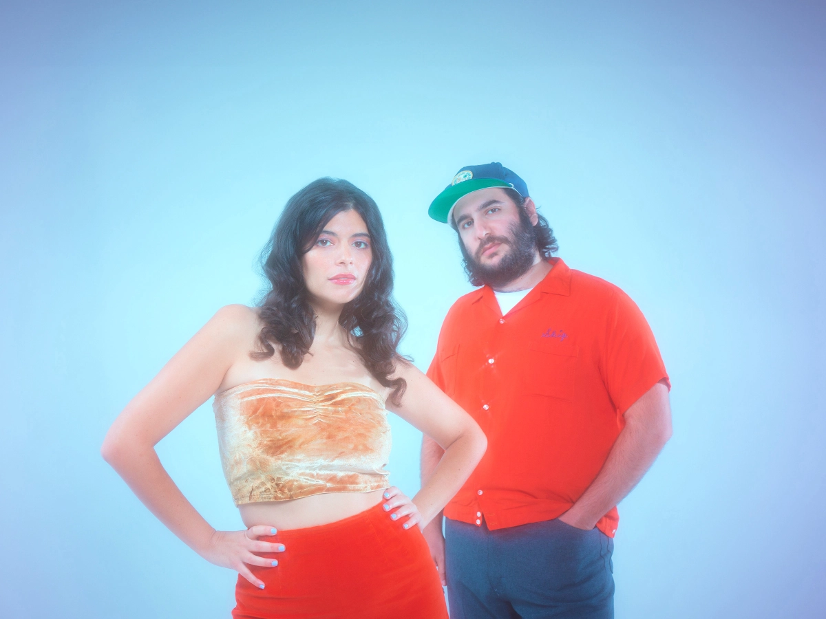 Pearl &amp; The Oysters